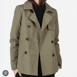 Everlane Swing Trench Coat in Sage Green size M